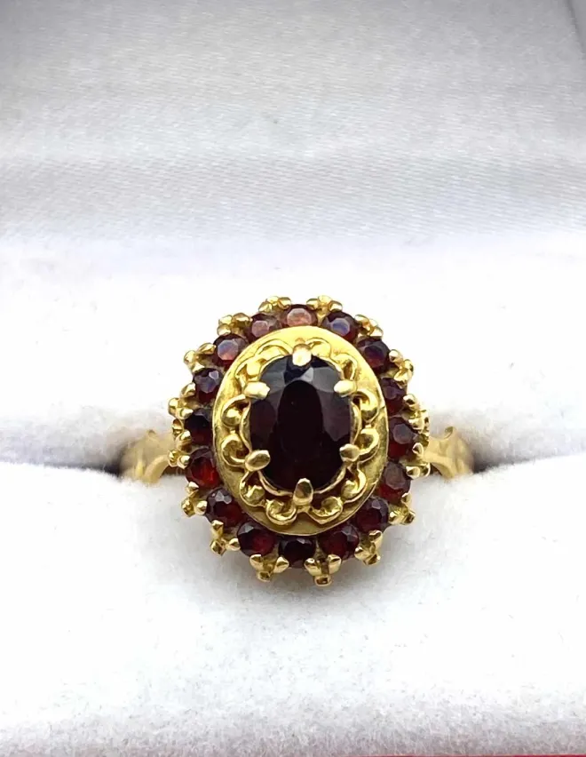 Bague Marguerite Or Jaune & Grenats
