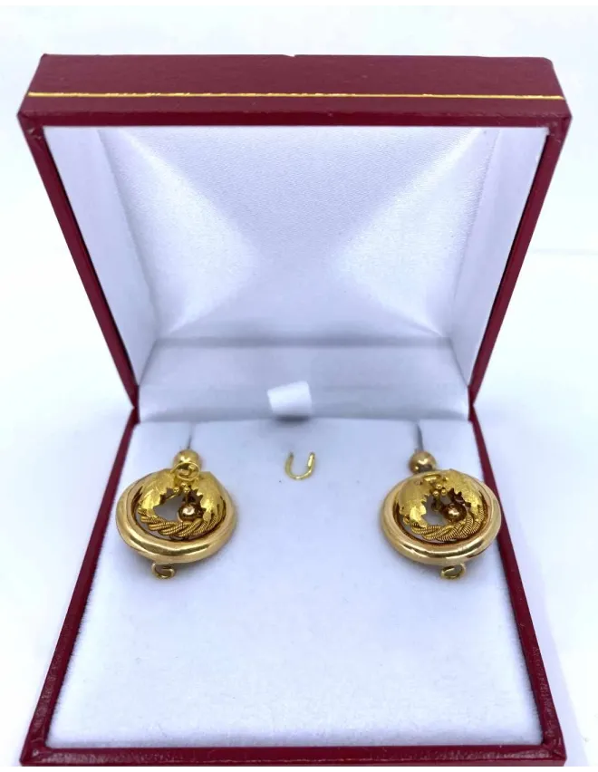 Boucles d'Oreilles Créoles Chenilles Vintage en Or Jaune