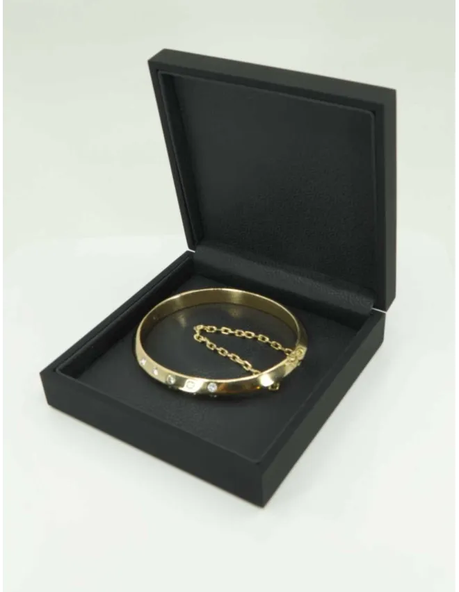 Bracelet Jonc Ovale Ouvrant Or Jaune & Diamants