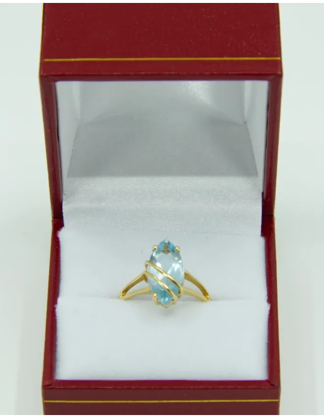 Bague Marquise Or Jaune 18K & Aigue Marine