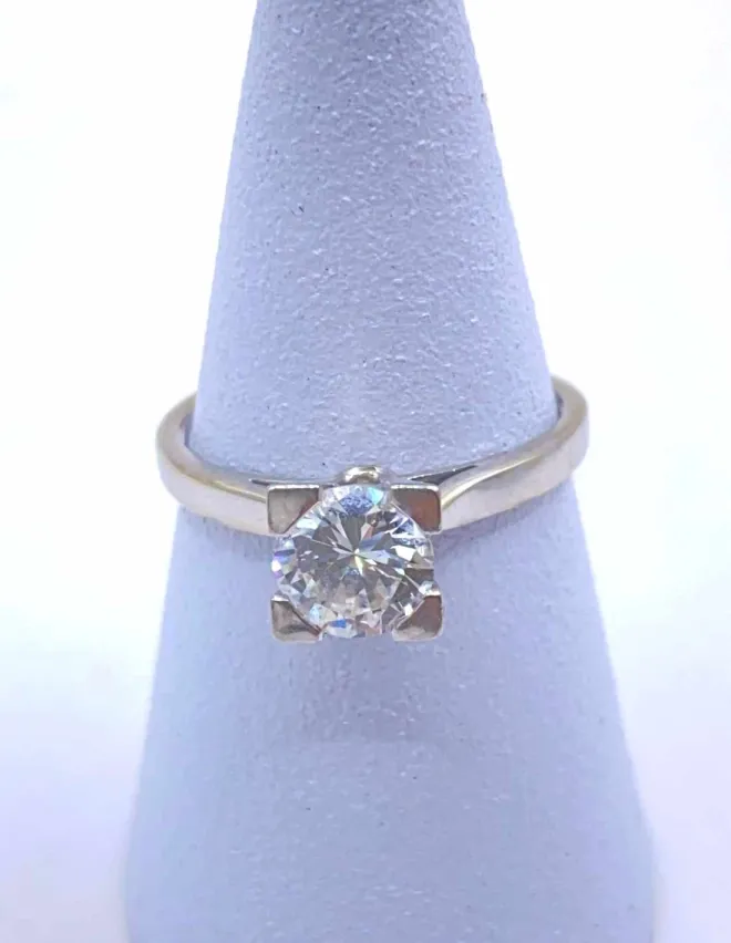 Bague solitaire diamant 1 carat