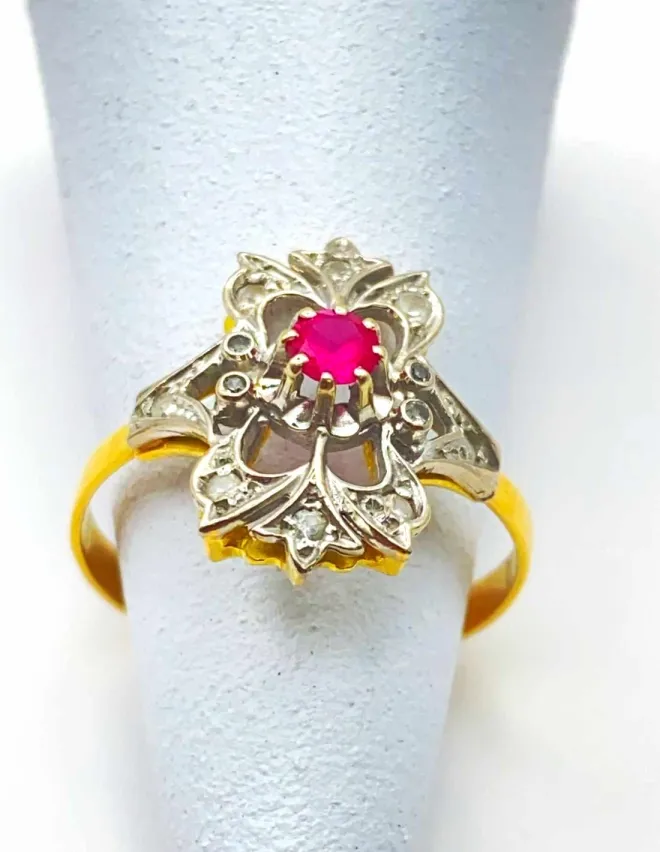 Bague Marquise Antique Or 18k Rubis et Diamants