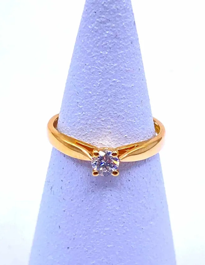 Bague Solitaire Or 18K & Diamant