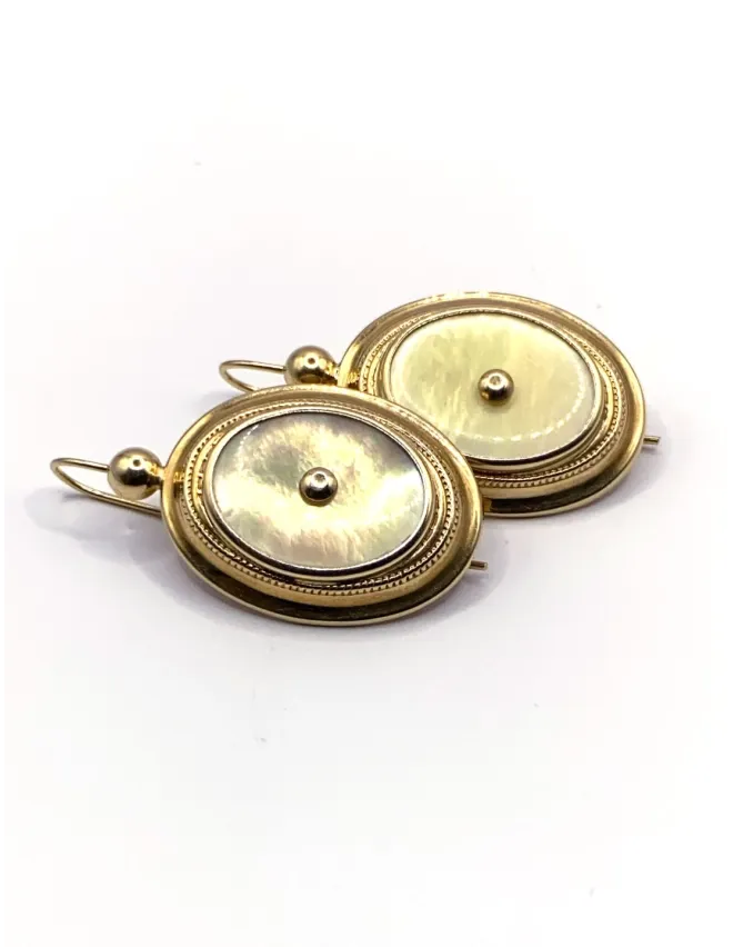 Superbe Paire de Boucles d'Oreilles Or et Nacre Style Antillais